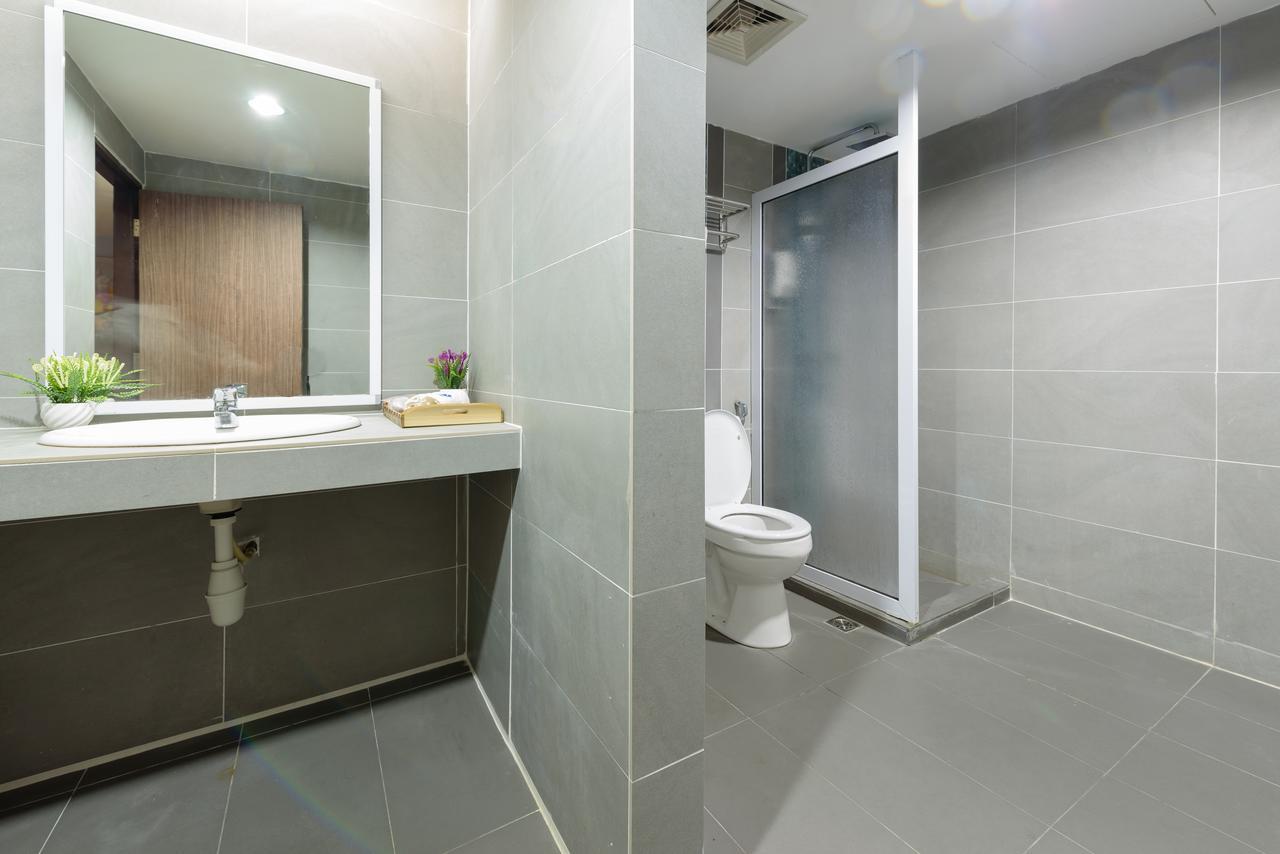 Samudra Hotel Кучінг Екстер'єр фото
