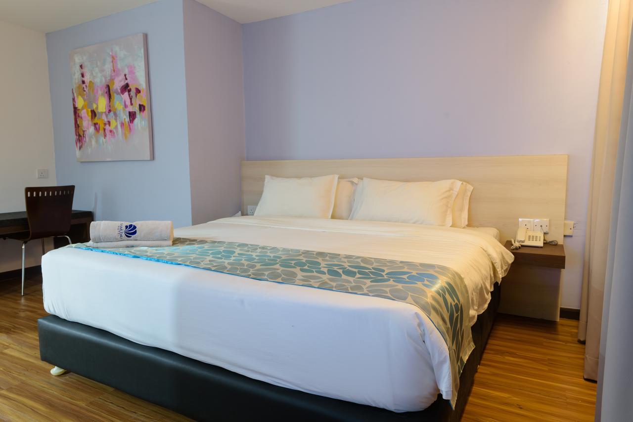 Samudra Hotel Кучінг Екстер'єр фото